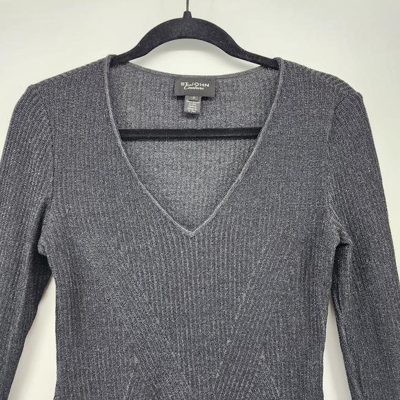St. John Couture Black Metallic V-Neck Long Sleeve Knit Blouse Size 2 - Picture 3 of 8